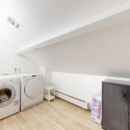 Authentique Chez Steve * Chennevieres-sur-Marne